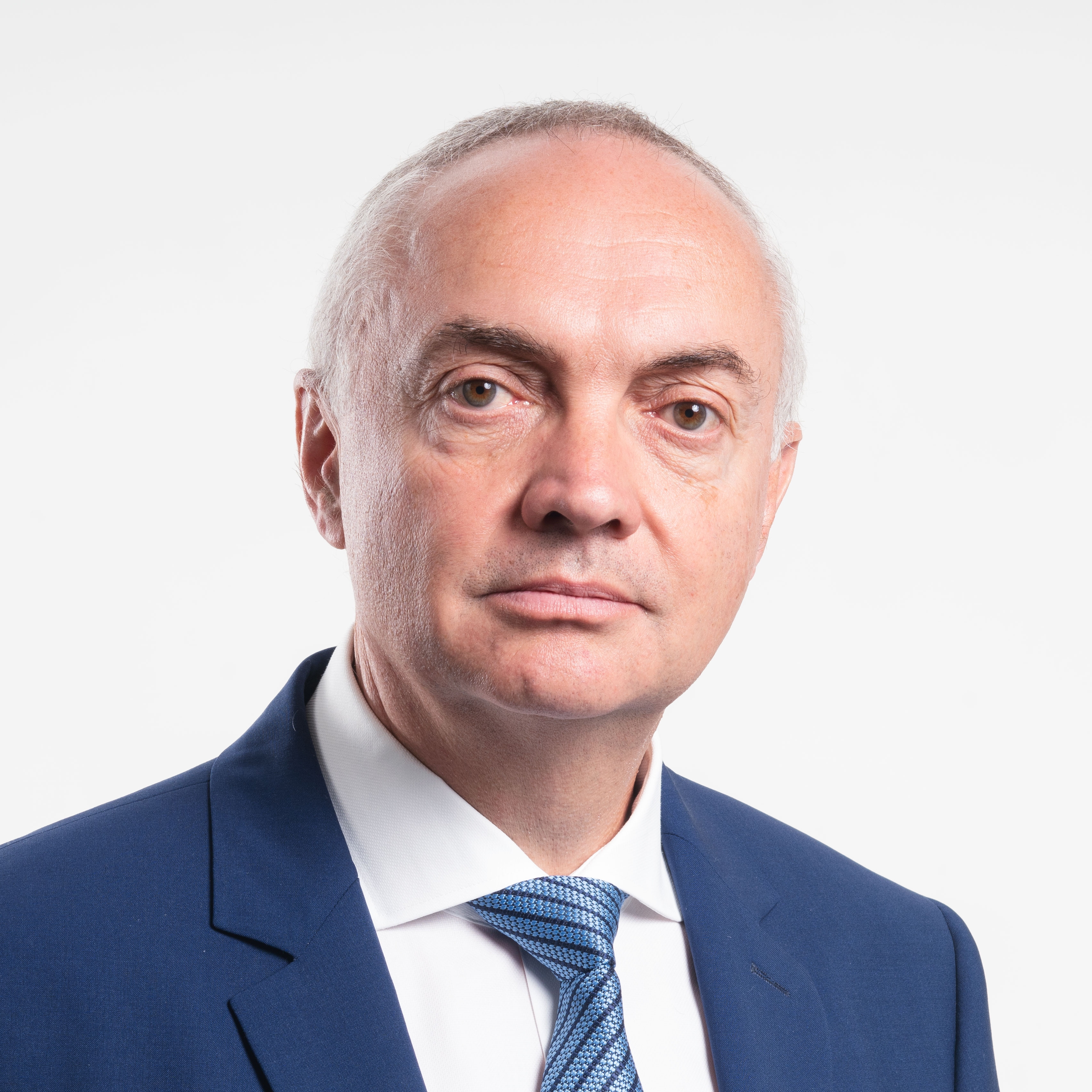 Luc van den Hove